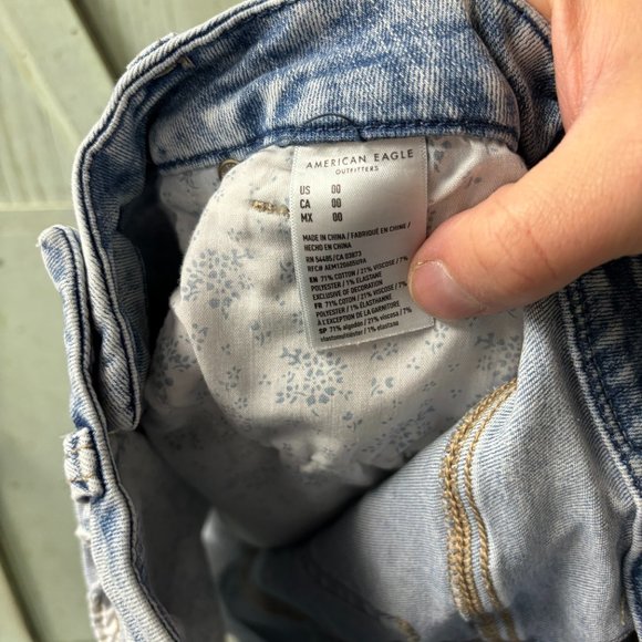 Women's American Eagle 00 Curvy Hi-Rise Shortie Denim‎ Jean Shorts - Picture 12 of 12